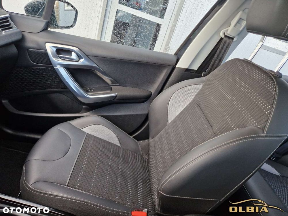 Peugeot 2008 - 24