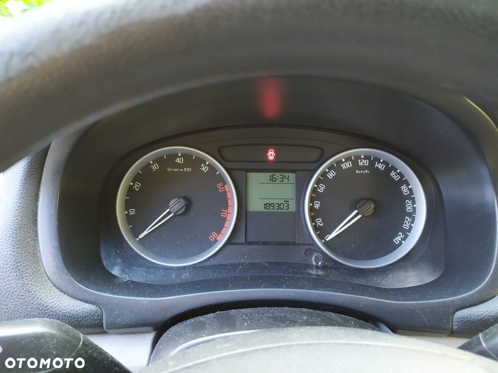Skoda Roomster - 4
