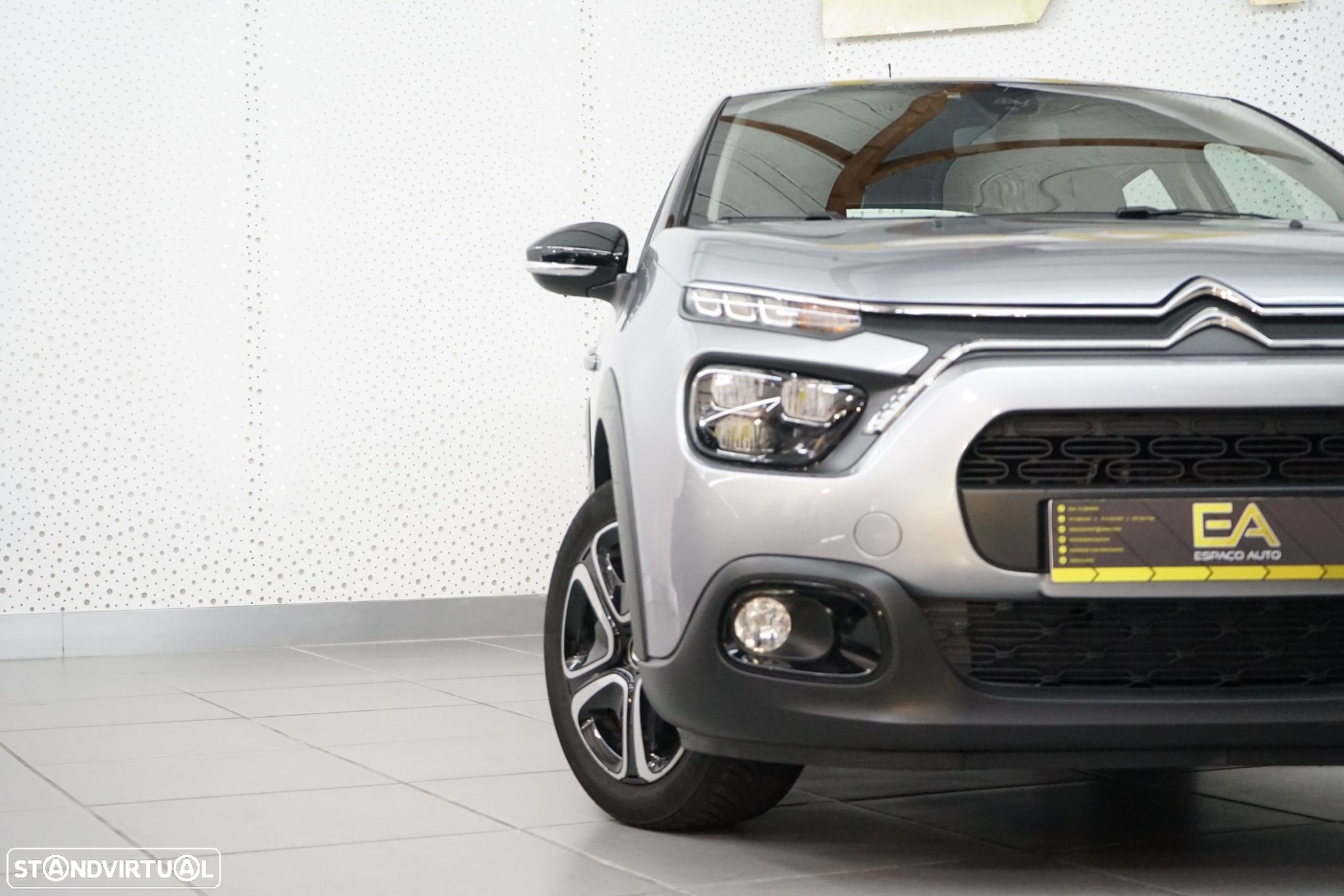 Citroën C3 1.2 PureTech Shine - 37