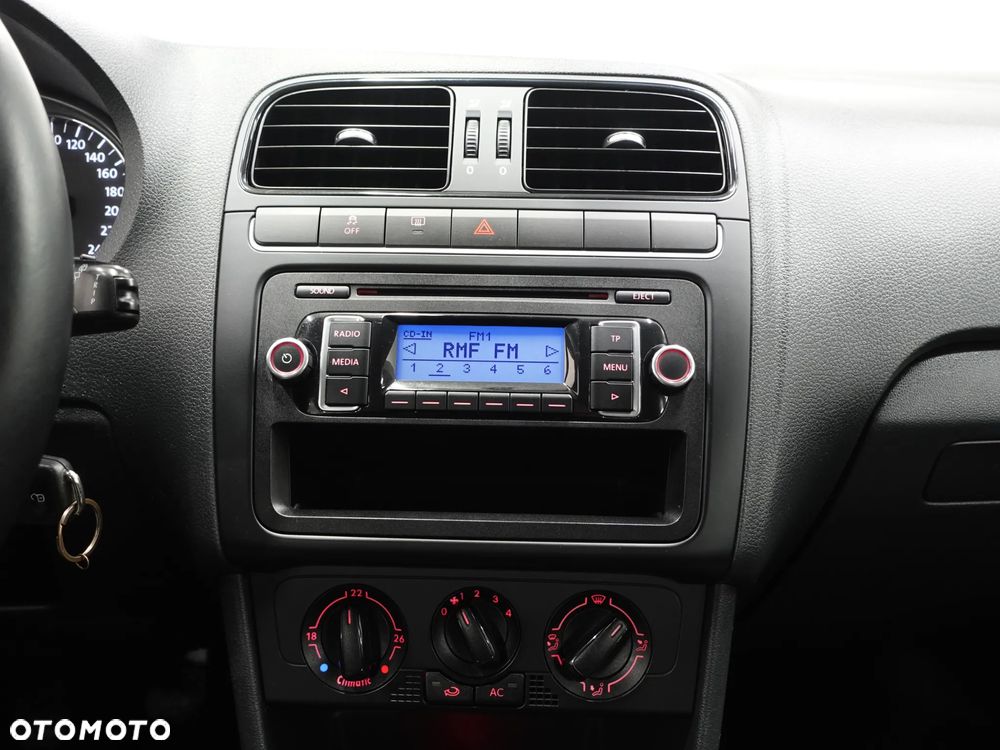 Volkswagen Polo 1.4 16V Trendline - 33