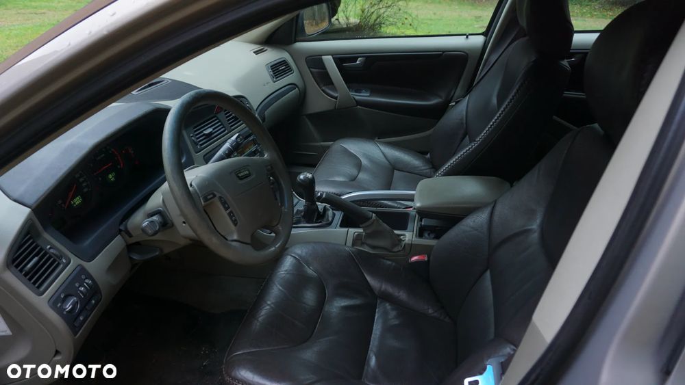 Volvo XC 70 - 6