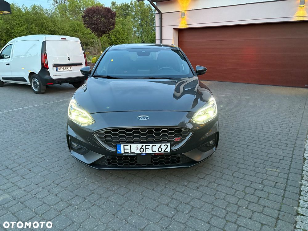 Ford Focus 2.3 EcoBoost ST - 15