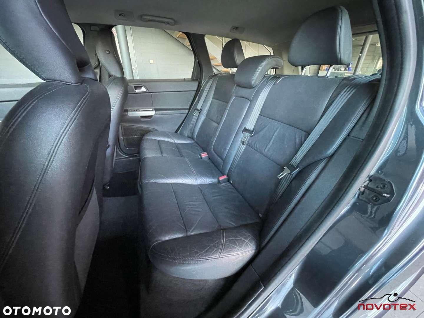 Volvo V50 - 14