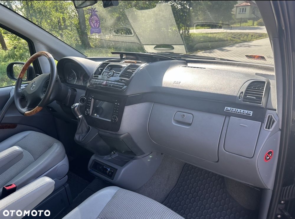 Mercedes-Benz Viano - 8