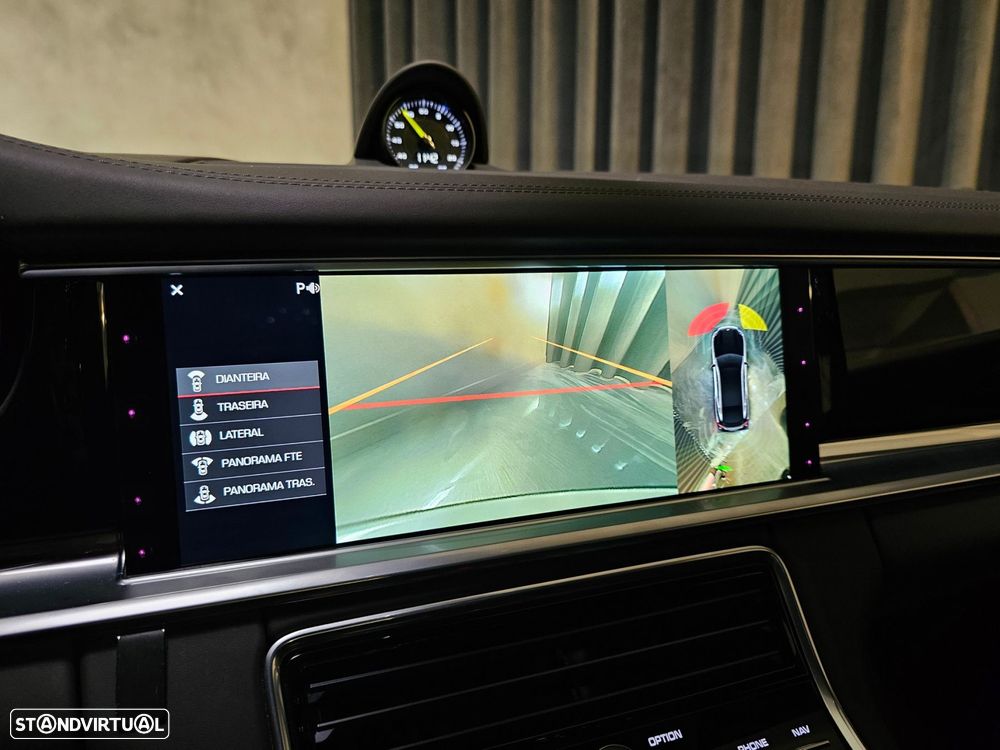 Porsche Panamera 4 E-Hybrid Executive - 19