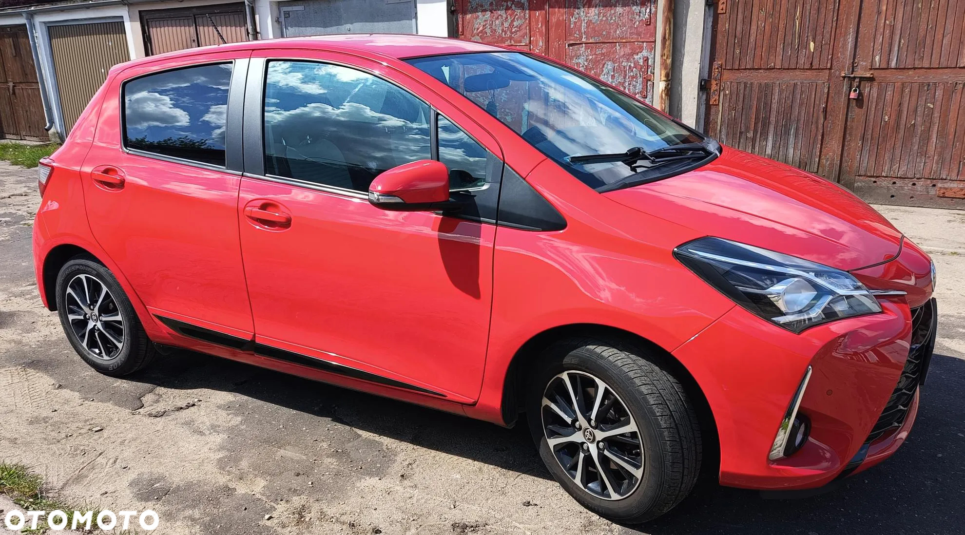 Toyota Yaris 1.5 Premium - 6