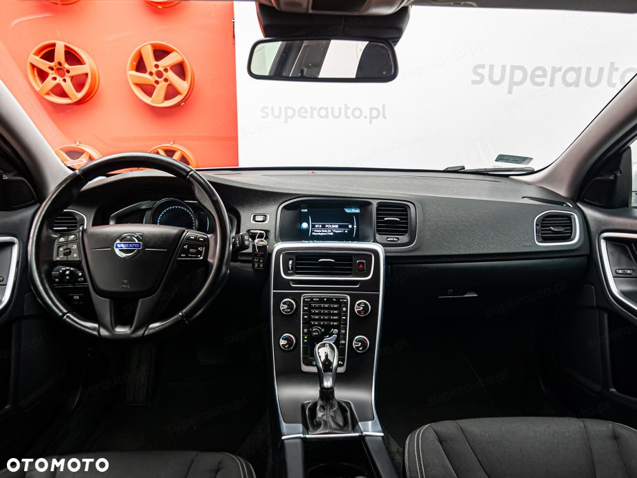 Volvo V60 - 10