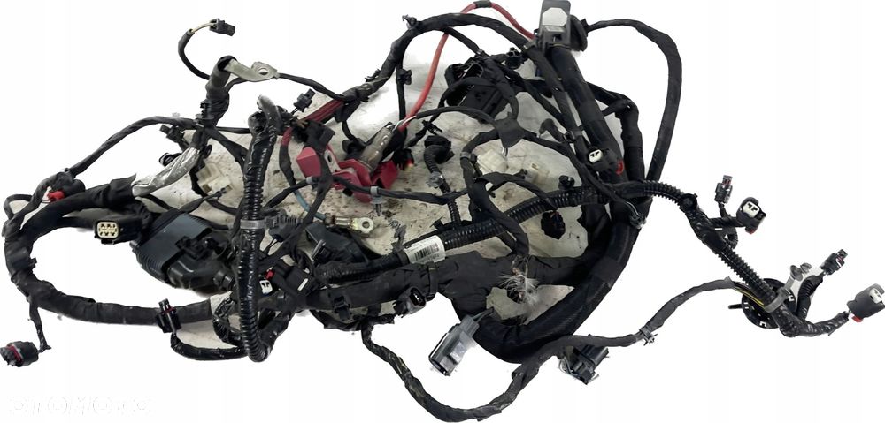 CHALLENGER 15- WIĄZKA SILNIKA 68273493AC - 1