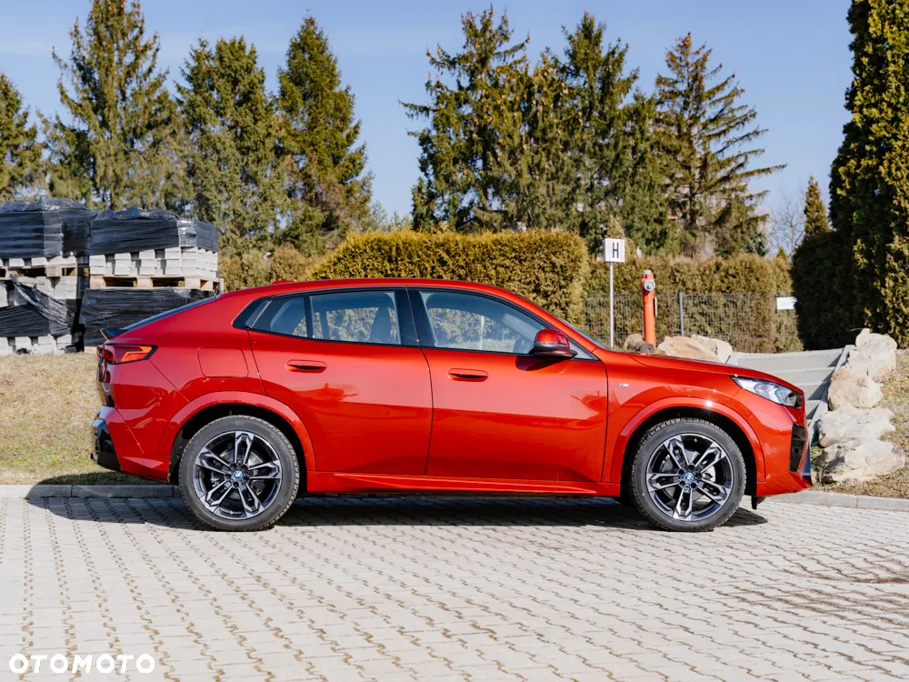 BMW iX2 eDrive20 - 3
