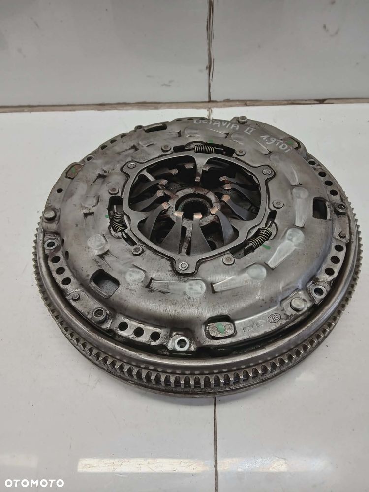 SKODA OCTAVIA 2 II 1.9 TDI 105 KM BXE DWUMAS SPRZĘGŁO KOMPLETNE DOCISK KOŁO DWUMASOWE - 7