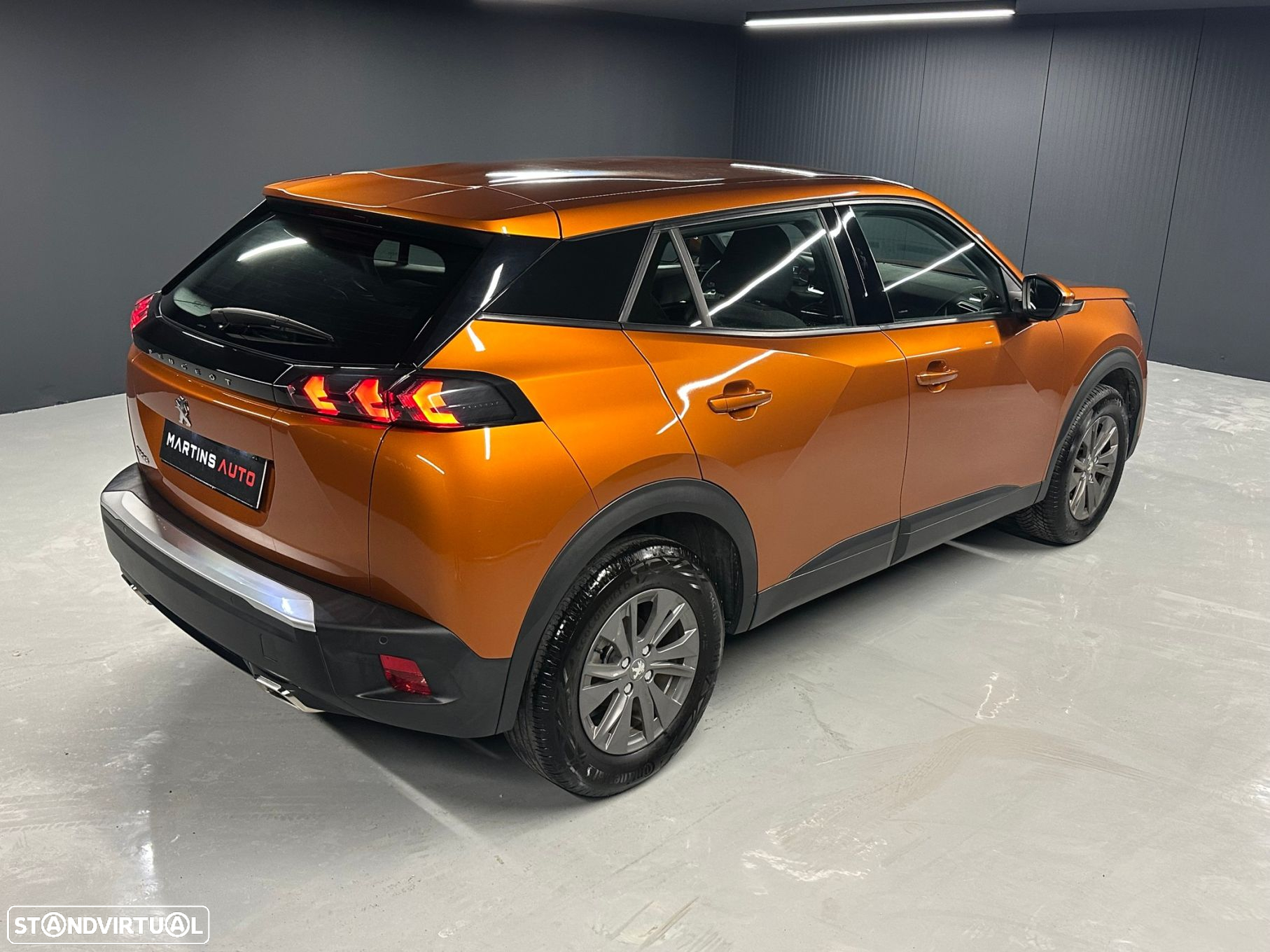 Peugeot 2008 1.2 PureTech Active Pack - 14