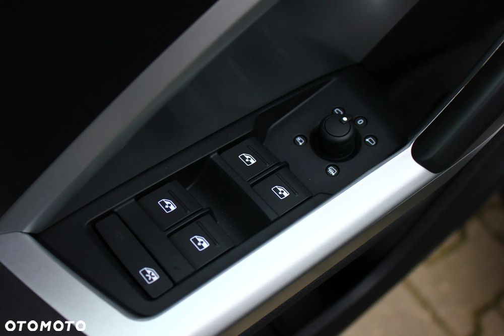 Audi Q3 35 TFSI S tronic advanced - 33