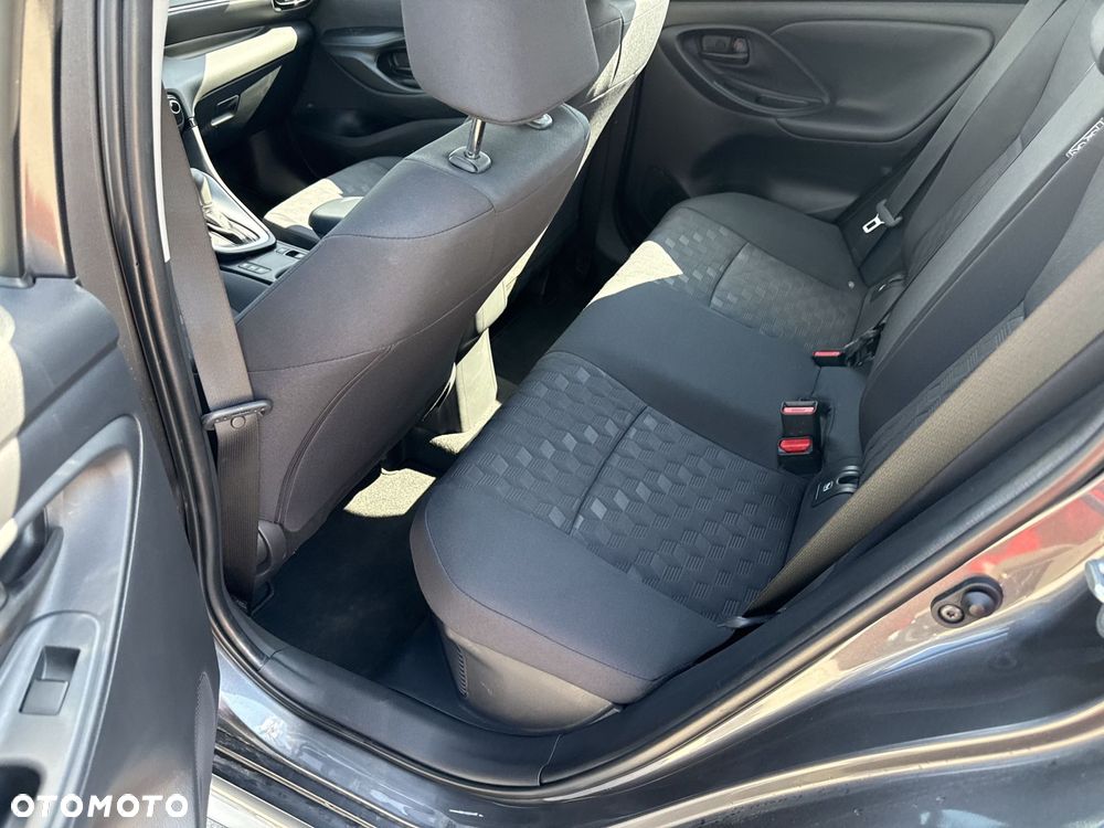 Toyota Yaris - 11