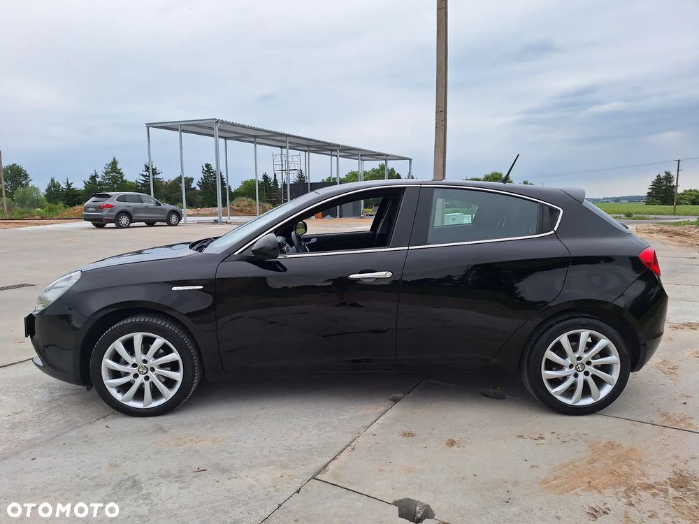 Alfa Romeo Giulietta - 10