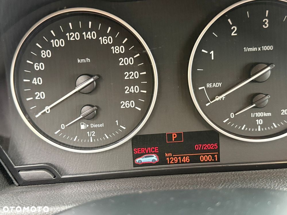 BMW Seria 2 216d Sport Line - 22