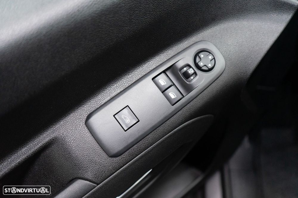 Peugeot Partner FlexCab L2 EHZ S&S Pro - 18