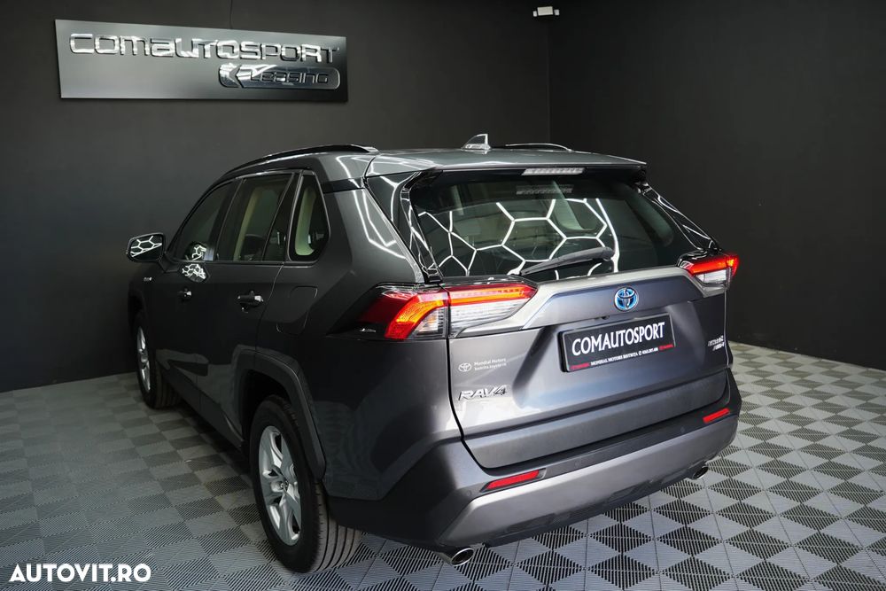 Toyota RAV4 2.5 VVT-iE 4x4 Dynamic - 4