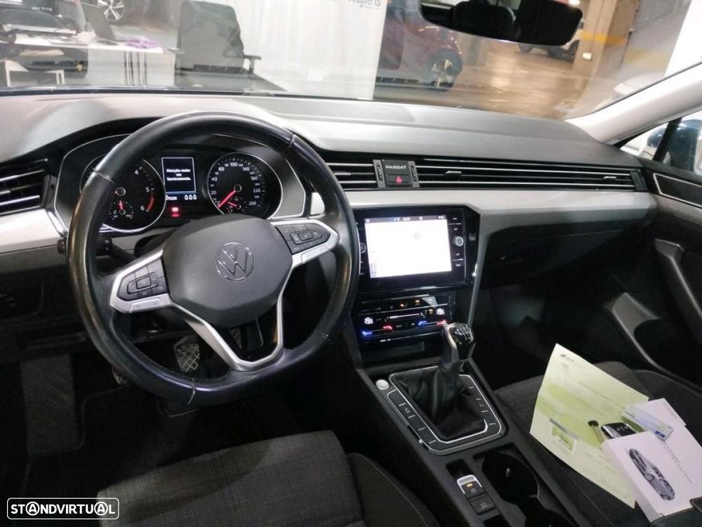 VW Passat Variant 2.0 TDi Business - 6