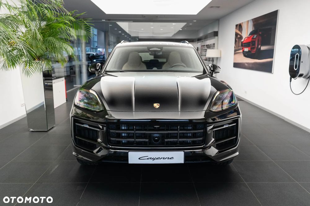Porsche Cayenne E-Hybrid PHEV Black Edition - 4