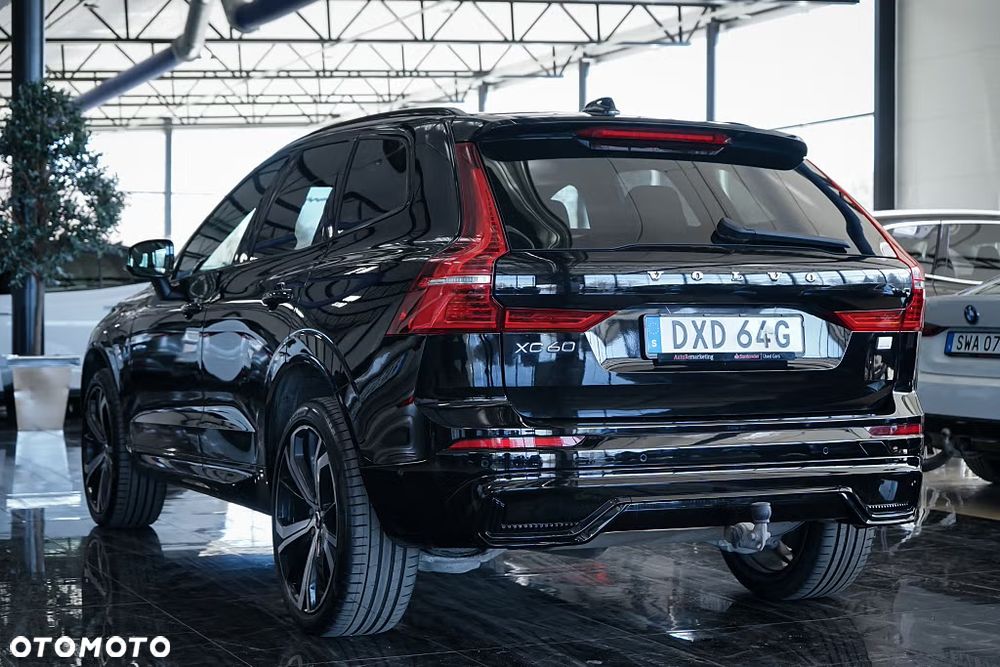 Volvo XC 60 T8 AWD Recharge Geartronic RDesign - 6