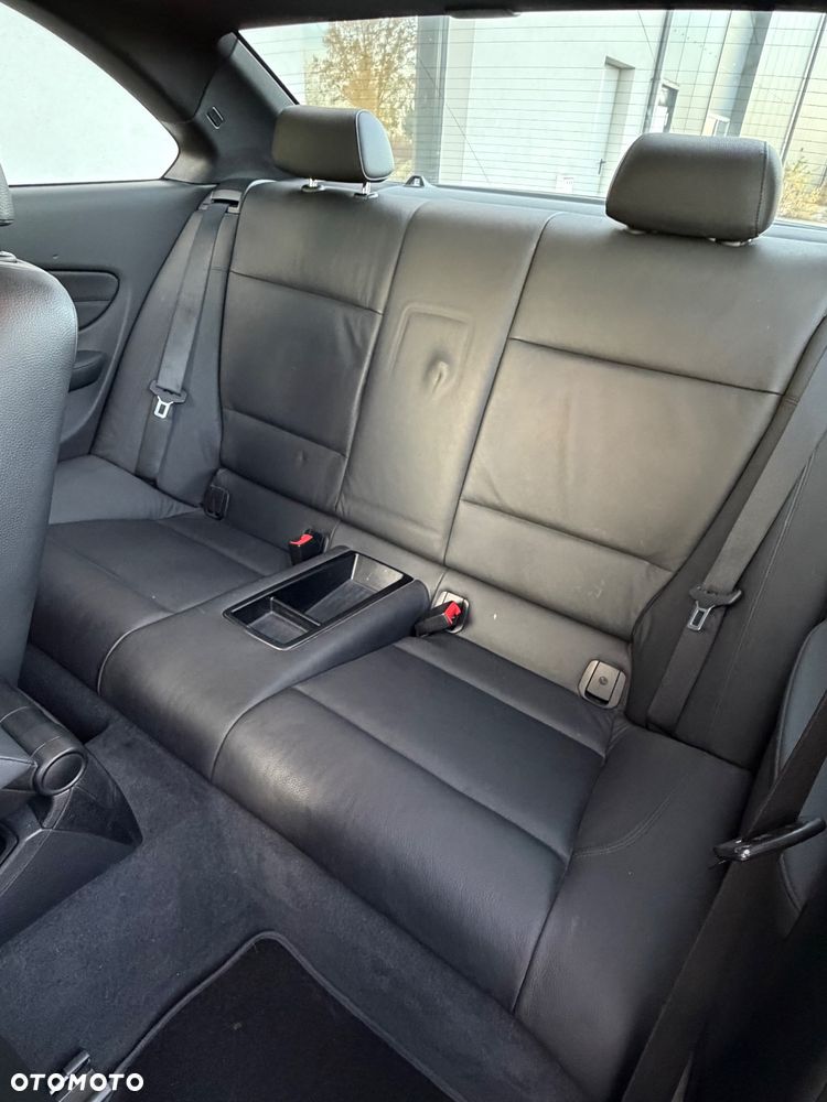 BMW Seria 1 118d DPF Edition Sport - 32