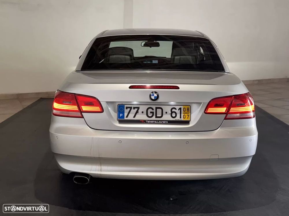 BMW 320 d Cabrio Intense - 14