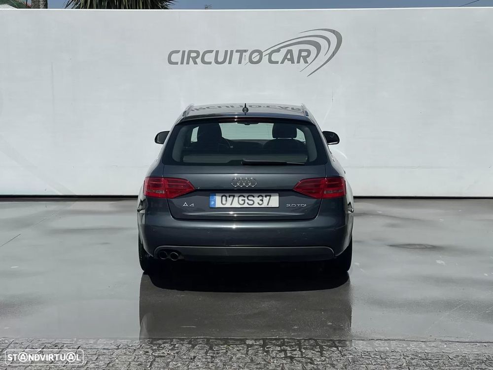 Audi A4 Avant - 10