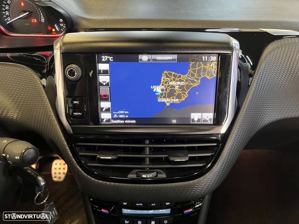 Peugeot 2008 1.2 PureTech GT Line — fotografia 36