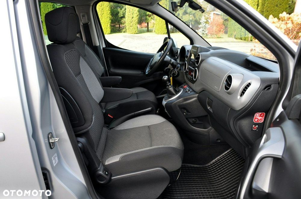 Peugeot Partner - 17