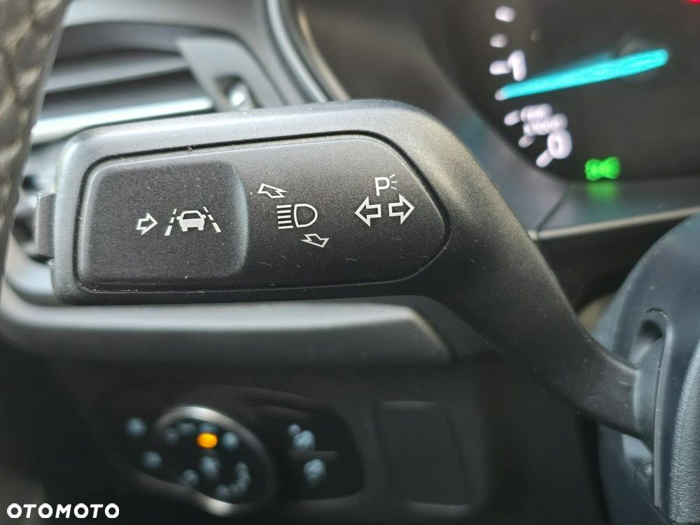 Ford Focus - 24