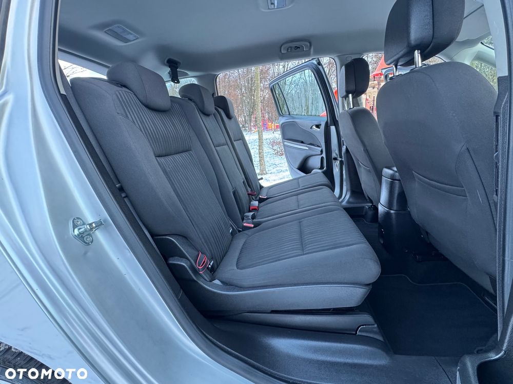 Opel Zafira Tourer 1.4 Turbo Innovation - 28