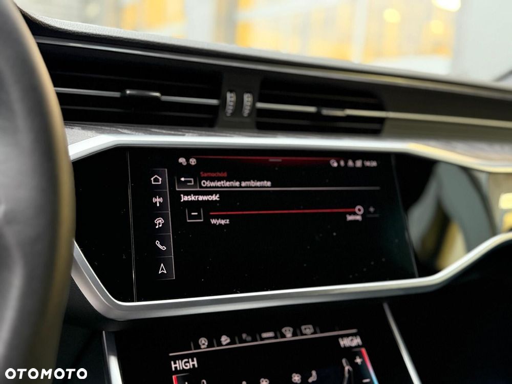 Audi A6 Allroad - 38