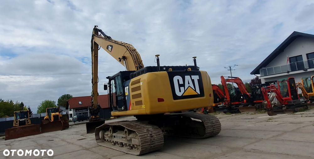 Caterpillar 330 F - 2