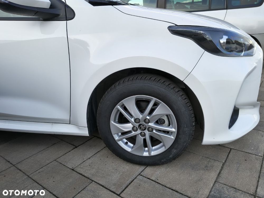 Toyota Yaris - 6