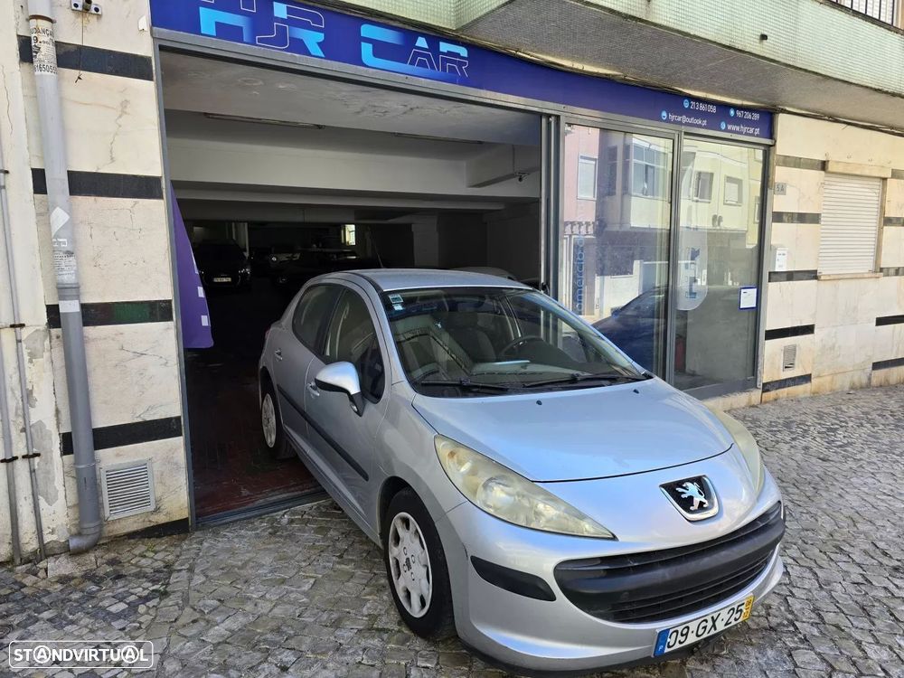 Peugeot 207 1.4 16V Active - 3