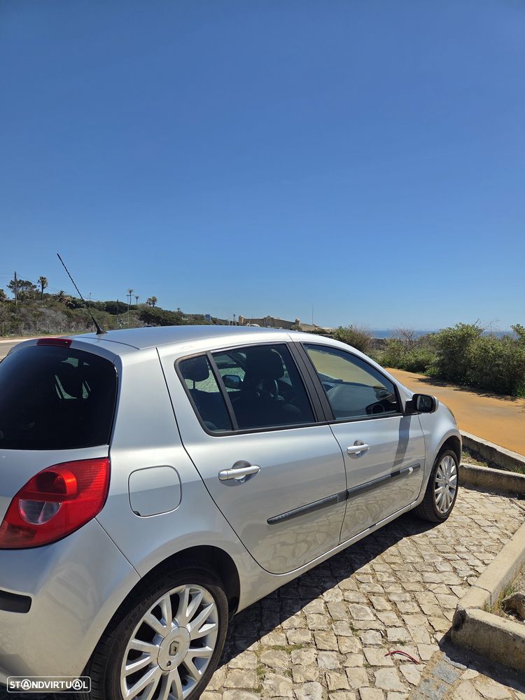Renault Clio 1.2 TCE Dynamique S - 2