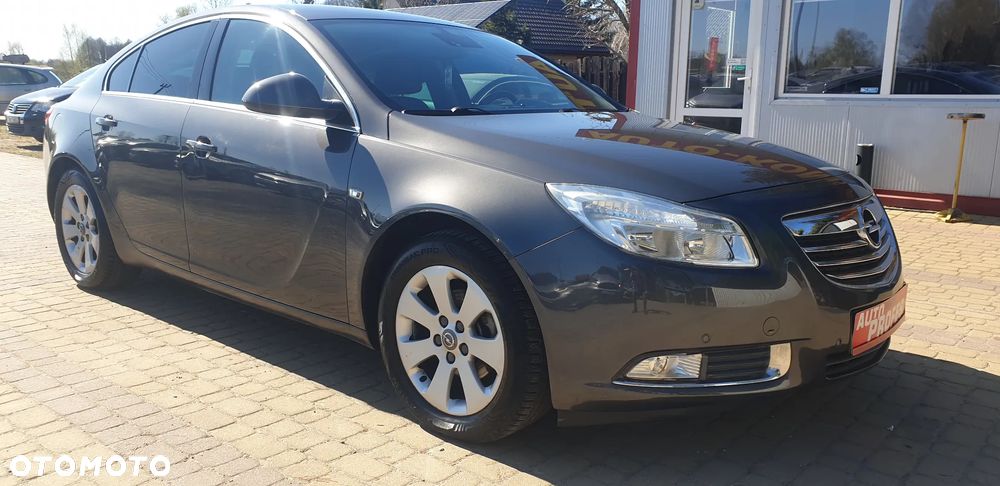 Opel Insignia - 8
