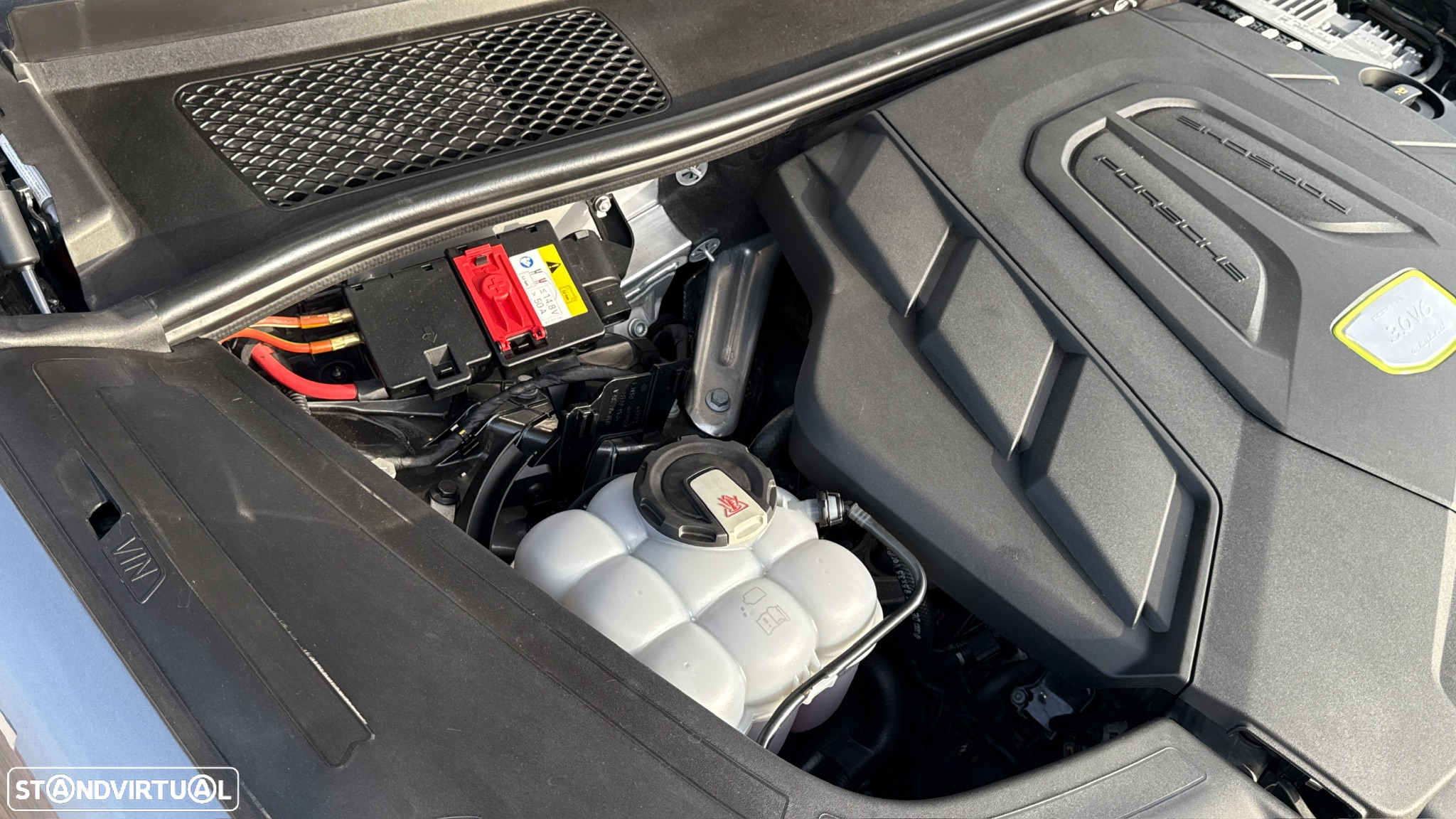 Porsche Cayenne E-Hybrid - 58