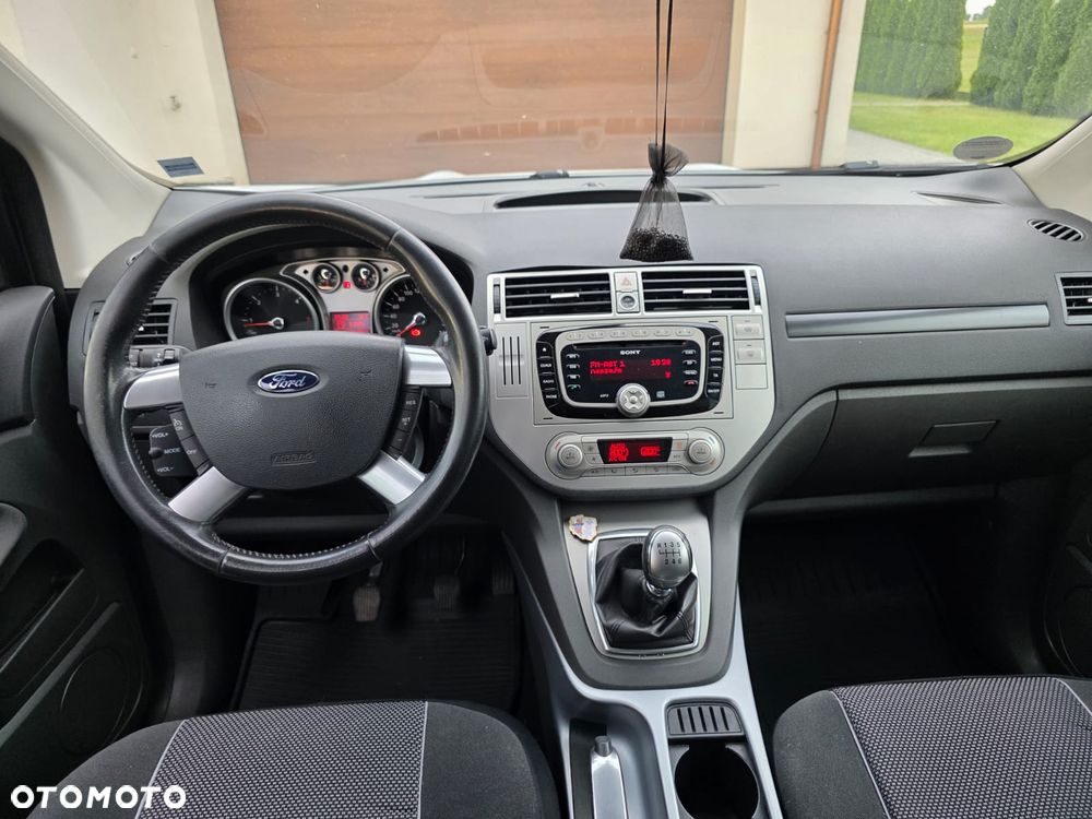 Ford Kuga 2.0 TDCi 2x4 Trend - 5
