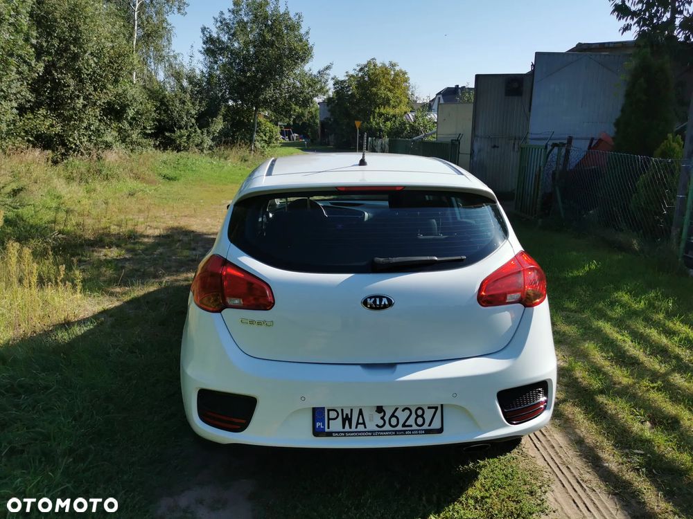 Kia Ceed 1.6 GDI M - 12