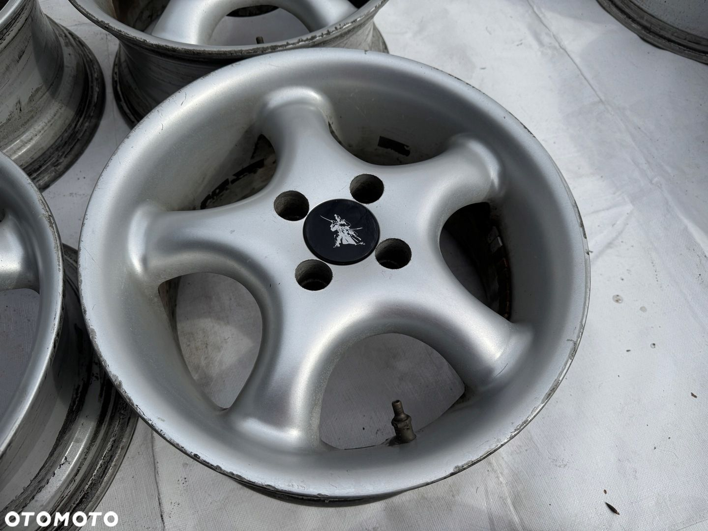 Felgi Fiat 4x98 7J 15" ET37 436 - 6