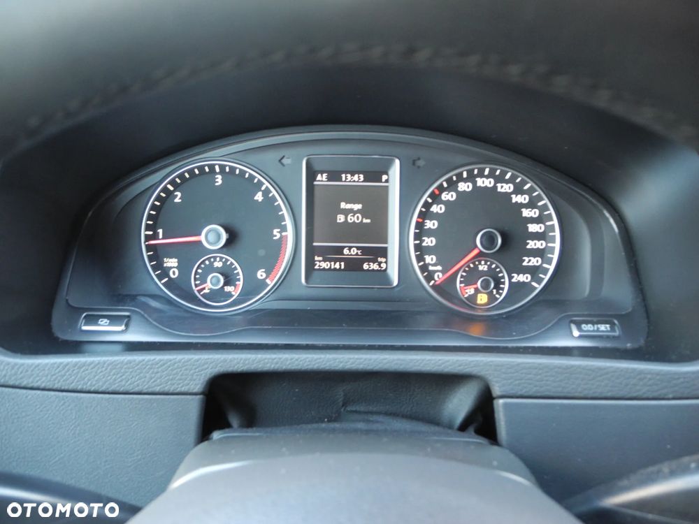 Volkswagen Multivan - 8