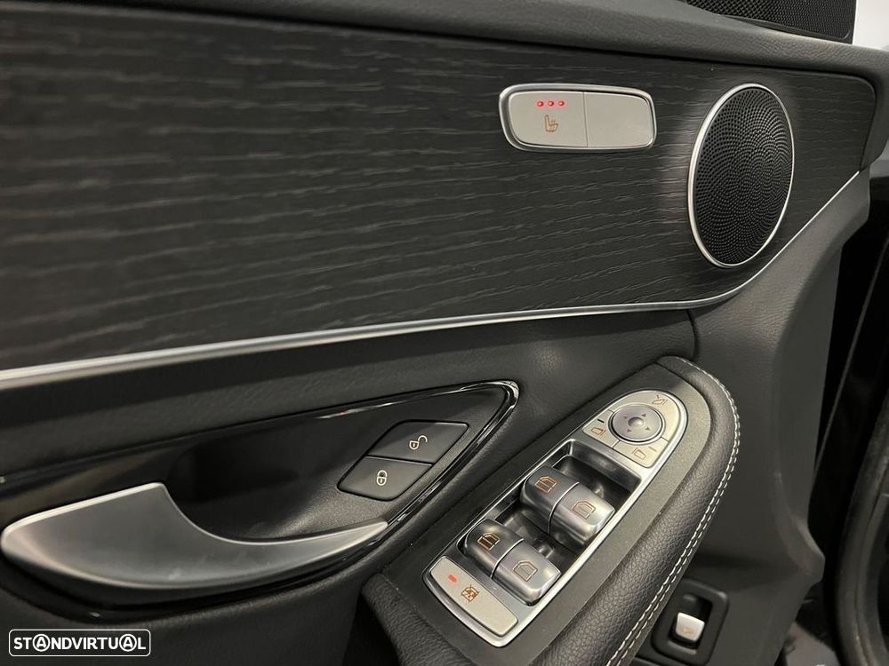 Mercedes-Benz C 300 de AMG Line - 8