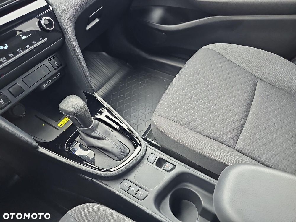 Toyota Yaris Cross - 26