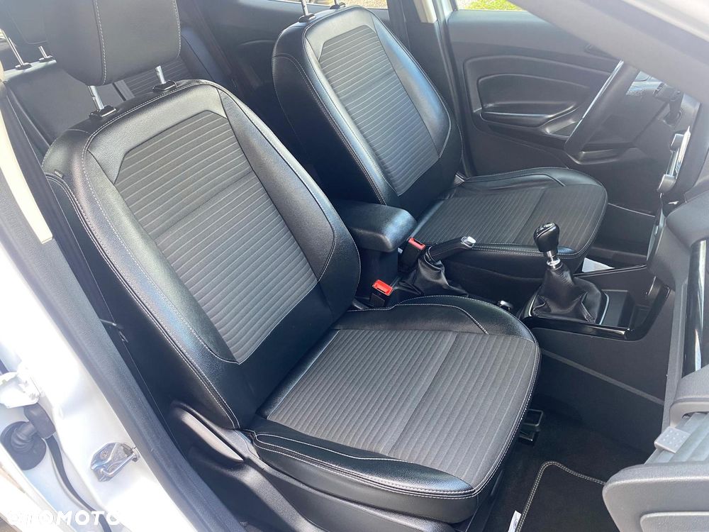 Ford EcoSport 1.0 EcoBoost TITANIUM X - 31