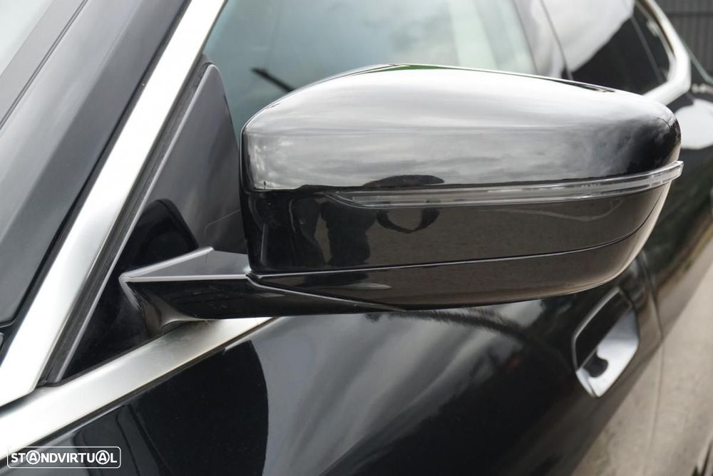 BMW i4 eDrive40 - 11