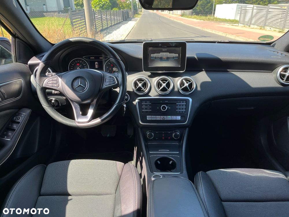 Mercedes-Benz Klasa A 180 (BlueEFFICIENCY) 7G-DCT Urban - 8