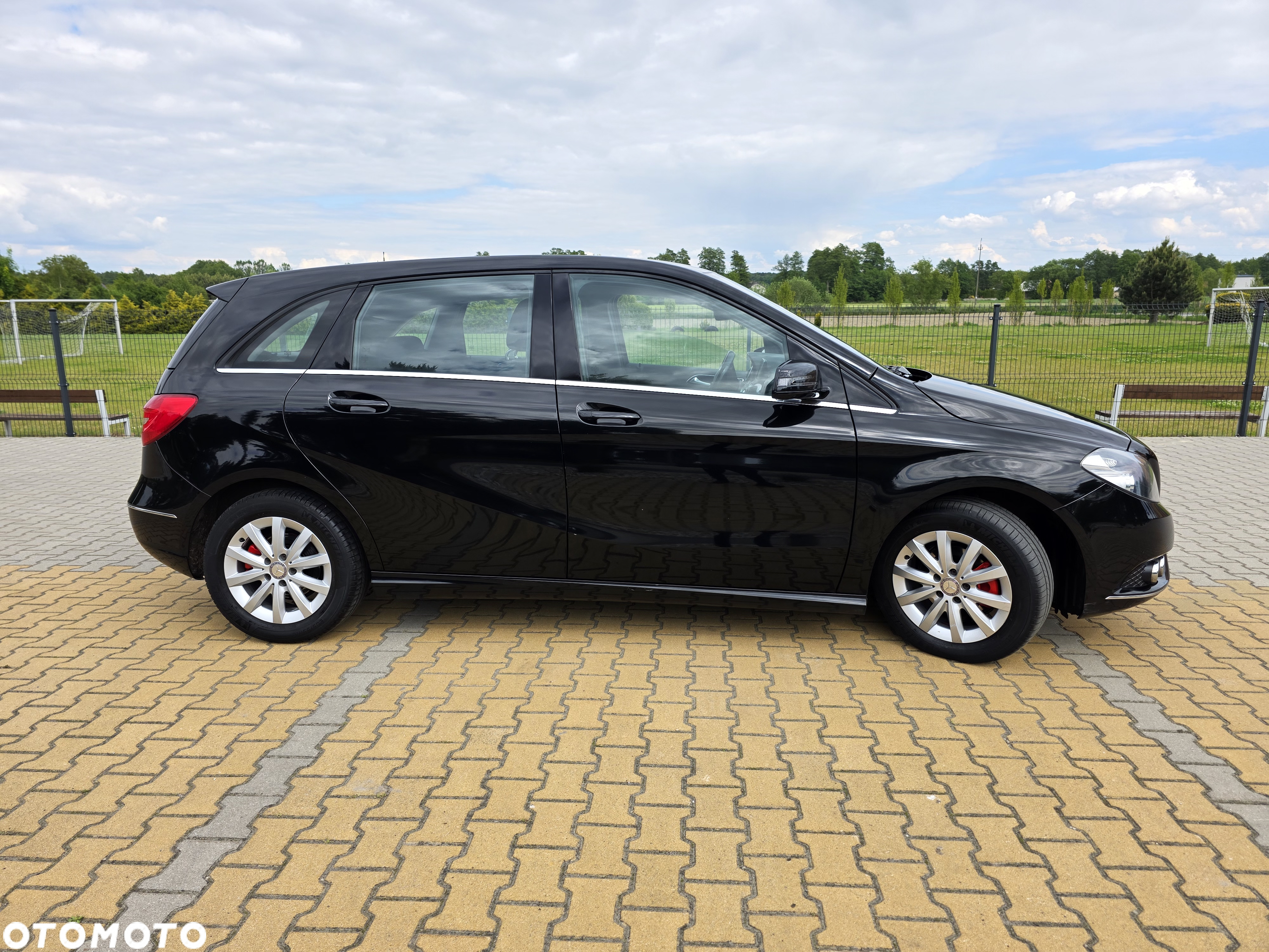 Mercedes-Benz Klasa B 180 (CDI) d - 6