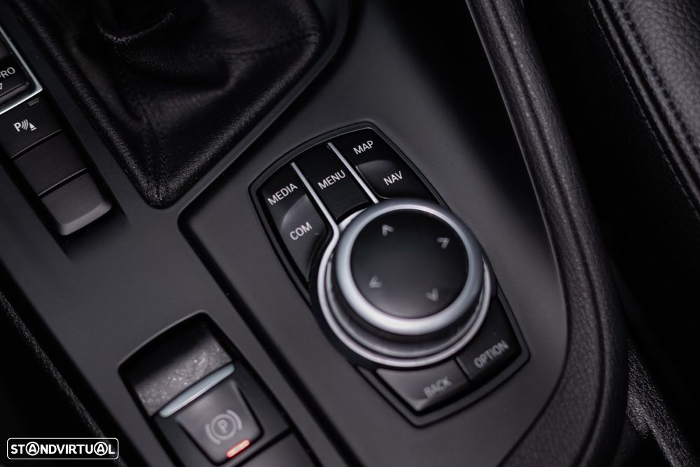 BMW X1 16 d sDrive Line Sport Auto - 37