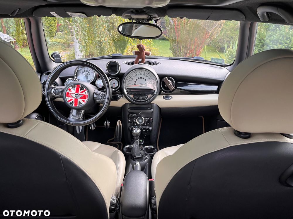 MINI Cooper - 16